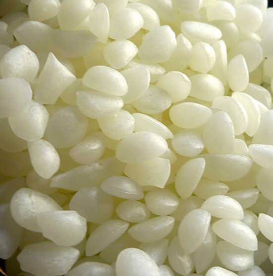 Beeswax (White/Ivory) Pastilles